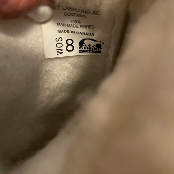 Just like NEW Winter Sorel Boots - Picture 6 of 7